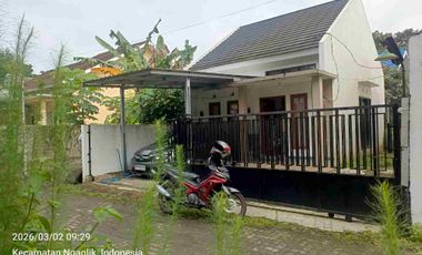 dikontrak kan untuk muslim. 4kilo timur UII