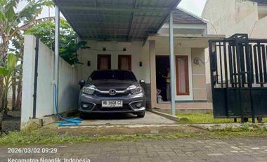 dikontrak kan untuk muslim. 4kilo timur UII