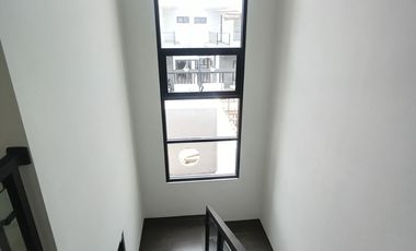 Jual Rumah LUAS harga MURAH di Setiabudi Setiabudhi Bandung Utara Lingkungan NYAMAN