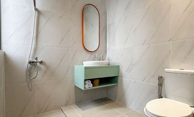 Dijual rumah cantik Cluster Altara Home Grand Wisata Bekasi: Hunian Stylish 2 Lantai, Selangkah ke Living World & Tol