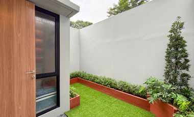 Dijual rumah cantik Cluster Altara Home Grand Wisata Bekasi: Hunian Stylish 2 Lantai, Selangkah ke Living World & Tol