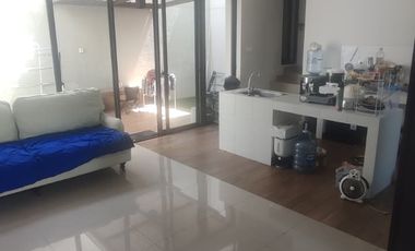 Turun Harga! Rumah Hoek Eksklusif Cluster Flora, Hanya Selangkah Ke Summarecon Mall