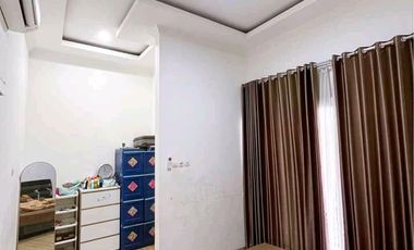 2-Storey Fully Furnished House Near the Airport