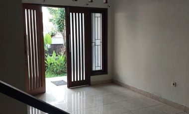 For Sale / Rent – 2-Storey House in Manahan Area, Prime Location