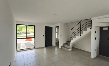 Casa nueva en venta en Morelia | Roof garden y jardín en Real Castillejo