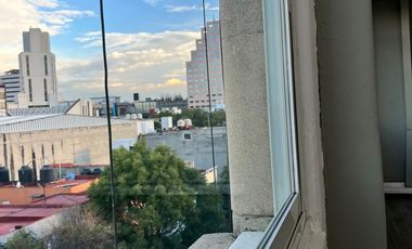 ESPECTACULAR OFICINA REFORMA CENTRO