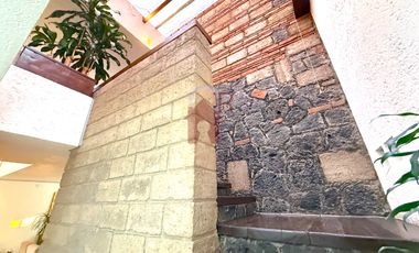 Casa con Departamento