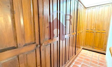 Casa con Departamento