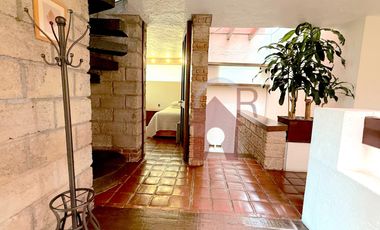 Casa con Departamento