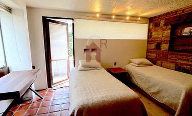 Casa con Departamento