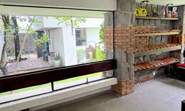 Casa con Departamento