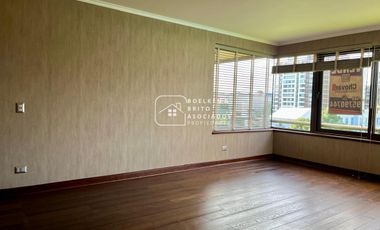 Departamento en Venta 3D, 3B, con 2 Estacionamientos, Avenida Alemania Cercano a Clínica y Servicios, Temuco