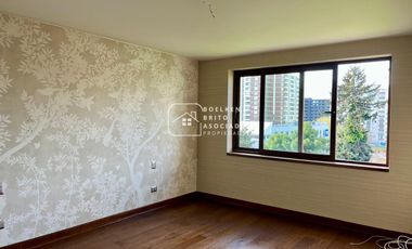 Departamento en Venta 3D, 3B, con 2 Estacionamientos, Avenida Alemania Cercano a Clínica y Servicios, Temuco