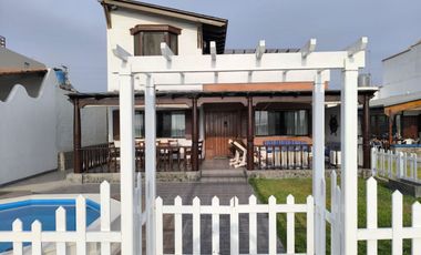 VENDO CASA DE PLAYA 538 M² BUJAMA BAJA - MALA