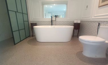 4 Bedroom Modern Beautiful House in Pondok Indah - BAGUS RENOVATED FURNISHED