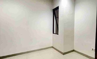 Disewakan Rumah termurah di greenlake city