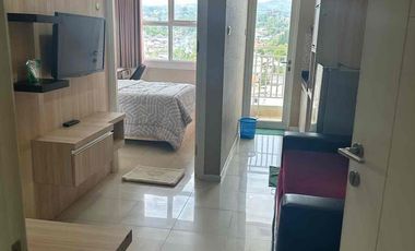 JUAL PASTI MURAH 1 BR Full  FURNISH lt 10 Mountain View Apt Parahyangan Residence