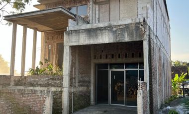 Rumah Kontemporer 2 Lantai 400 Juta Karanganyar