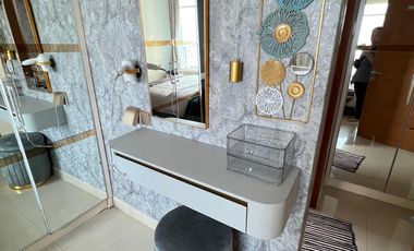 DIJUAL CEPAT HAMPTONS PARK Pondok Indah 98M2 FULLY FURNISHED