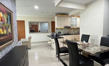 DIJUAL CEPAT HAMPTONS PARK Pondok Indah 98M2 FULLY FURNISHED