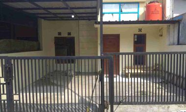 Disewakan Rumah di Komplek Cipamokolan, Rancasari Bandung dekat ke Riung Ciwastra dan Gedebage