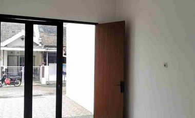 ‼️Rumah Baru Wiguna‼️ Dekat Kampus UPN, Tinggal bawa Koper Saja