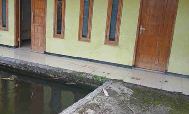 jual Rumah & Kolam