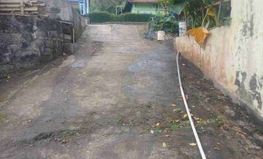 jual Rumah & Kolam