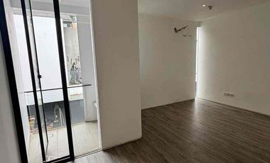 Rumah YVE HABITAT Cantik Siap Huni Legalitas Aman Harga Terbaik