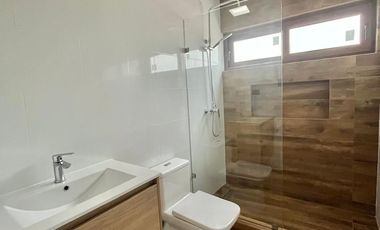 Hermosa Casa Estilo Mediterráneo Mirador de Nogales , machalí
