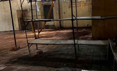 Disewakan Atau Dijual  Tanah bekas Gudang Alat Pesta tenda katering bintaro