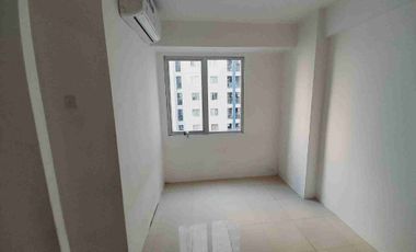 SEWA 2BR UNFURNISHED+ KITCHEN SET TOWER F UNIT TERBATAS BASSURA CITY