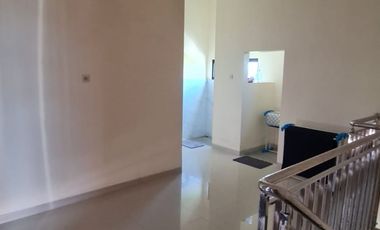 Solo Baru House for Rent New 2-Storey Building, Fully Furnished, Ready to Move In