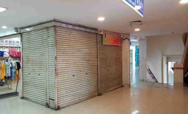 Sewa cepat 2 kios itc mangdu jakpus strategis depan lif ,selangkah ke gerai ATM