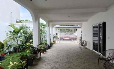 Casa en venta con terreno amplio y 4 recámaras zona Nte pte cerca del blvd Belisario Domínguez