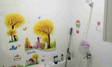 JUAL CEPAT 2BR FURNISHED (SHM) TOWER GERANIUM APARTEMEN BASSURA CITY