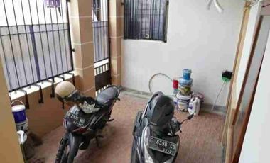 Rumah dalam perumahan, 2 lantai, Murah di Jl Palagan km 8 dekat UGM, UII, JCM MALL, RSUP SARDJITO