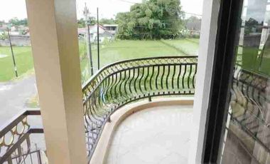 Rumah dalam perumahan, 2 lantai, Murah di Jl Palagan km 8 dekat UGM, UII, JCM MALL, RSUP SARDJITO