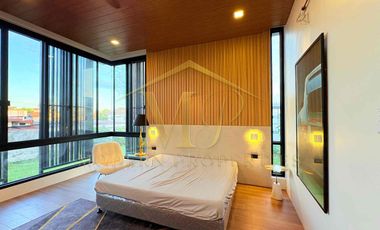 Sleek Luxury 4 Bedroom House in Plaridel, Bulacan