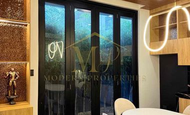 Sleek Luxury 4 Bedroom House in Plaridel, Bulacan