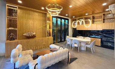 Sleek Luxury 4 Bedroom House in Plaridel, Bulacan