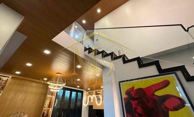 Sleek Luxury 4 Bedroom House in Plaridel, Bulacan