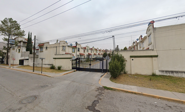 CASA EN FRACCIONAMIENTO URBI VILLA DEL REY, HUEHUETOCA, ESTADO DE MÉXICO ¡NO CRÉDITOS!