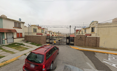 CASA EN PRIVADA AMAYA, URBI VILLA DEL REY, HUEHUETOCA, ESTADO DE MÉXICO ¡NO CRÉDITOS!