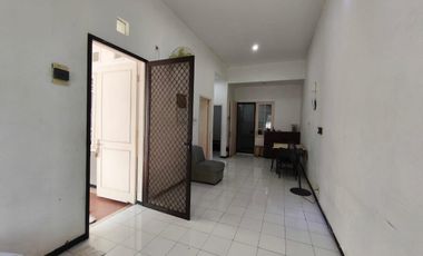 Dijual Rumah di Griya Asri Pakuwon City 1 Lantai