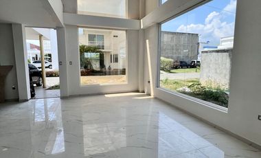 VENTA DE CASA EN CONDOMINIO EN LAS MERCEDES ID 841