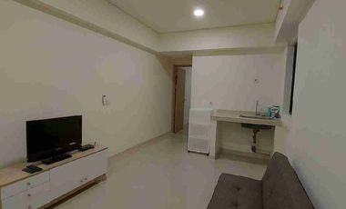 Disewakan Semi Furnish 2 BR Meikarta