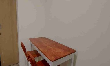 Disewakan Semi Furnish 2 BR Meikarta