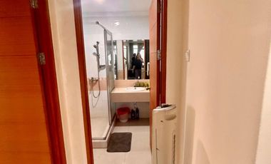 FOR RENT 2 WEEKS only 8 MIO IDR 2 BR + 1 Hamptons Park Apt P. Indah