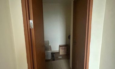 FOR RENT 2 WEEKS only 8 MIO IDR 2 BR + 1 Hamptons Park Apt P. Indah